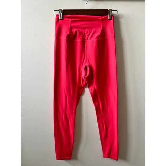 Free People Movement leggings measurements included - Picture 2 of 6